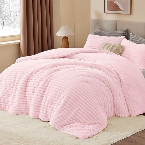 Fleece Full Comforter Set