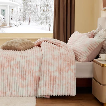 Fleece Full Comforter Set