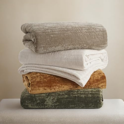 Stripe Channel Luxury Velvet Quilt Set King Size