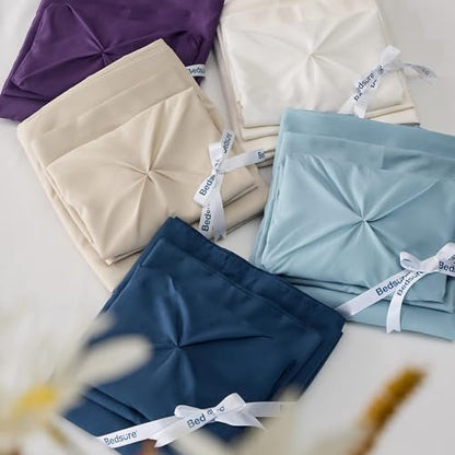 7 Piece Oversized Queen Comforter Set & Sheets