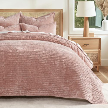 Stripe Channel Luxury Velvet Quilt Set King Size