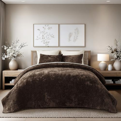 Stripe Channel Luxury Velvet Quilt Set Queen Size
