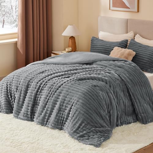 Fleece Full Comforter Set