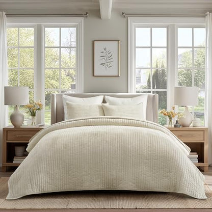 Stripe Channel Luxury Velvet Quilt Set Queen Size