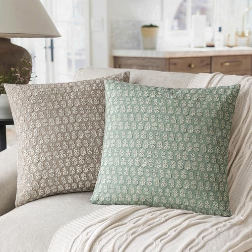 Decorative Floral Print Throw Pillow Covers 22×22 Inch (2 Count)