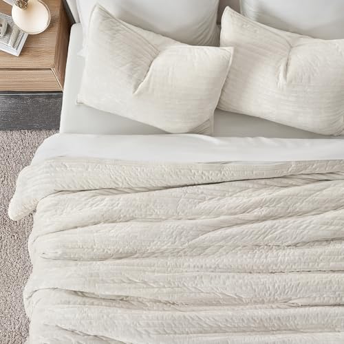 Stripe Channel Luxury Velvet Quilt Set King Size