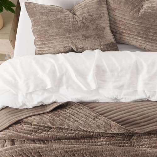 Stripe Channel Luxury Velvet Quilt Set Queen Size