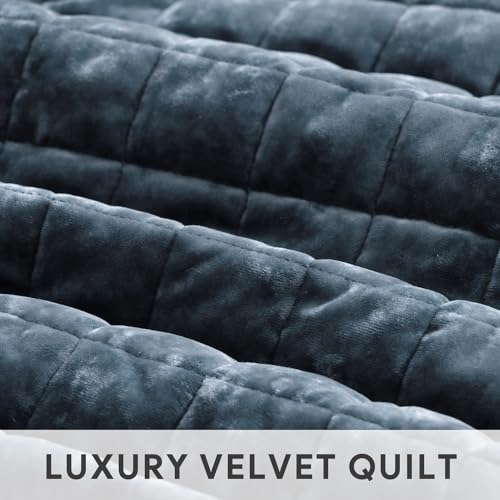 Velvet Quilt Set