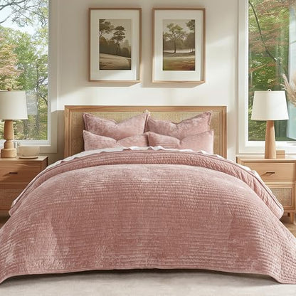 Stripe Channel Luxury Velvet Quilt Set King Size