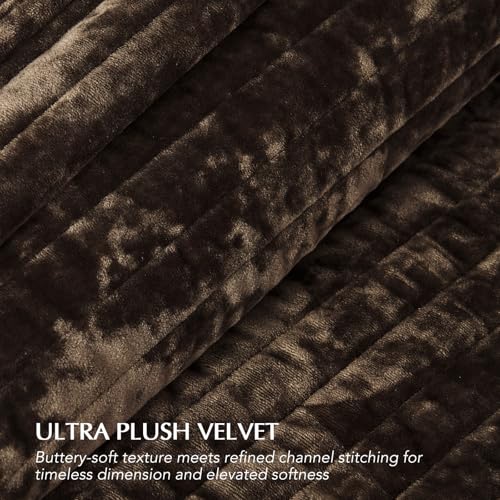 Stripe Channel Luxury Velvet Quilt Set King Size