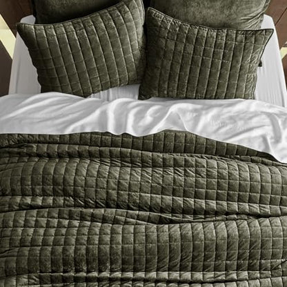 Channel Box Stitch Velvet Quilt Set