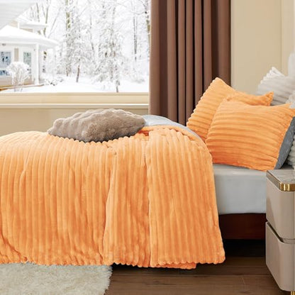 Fleece Queen Comforter Set