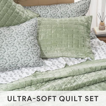 Channel Box Stitch Velvet Quilt Set