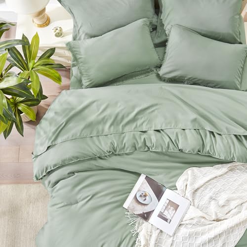 Queen Comforter Set