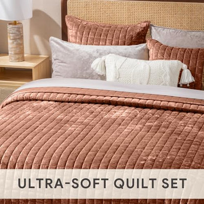 Channel Box Stitch Velvet Quilt Set