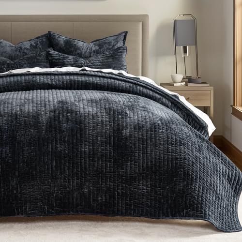 Stripe Channel Luxury Velvet Quilt Set Queen Size