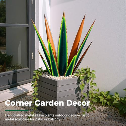 24” Metal Agave Plant Outdoor Decor