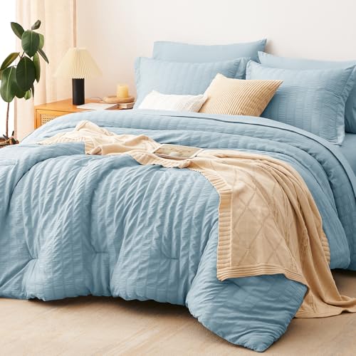 Queen Comforter Set