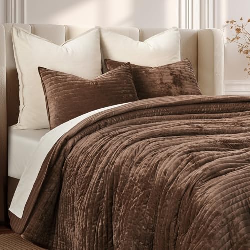 Stripe Channel Luxury Velvet Quilt Set Queen Size
