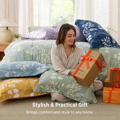 Sage Green Queen Comforter Set