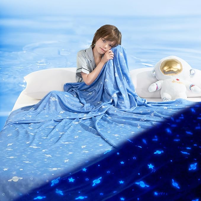 LUXEAR Cooling Blanket, Glow in the Dark Blanket Star Cosmic Cool Blanket for Boys Girls Gift Cooling Throw Blanket Keep Child/Adults Cool All Night Soft Breathable Summer Blanket for Bed Sofa 59x79in