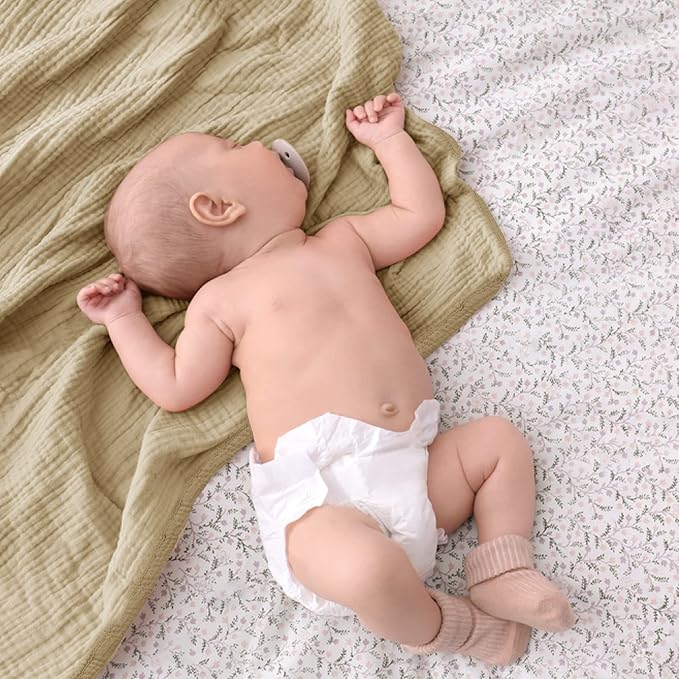 Lulu moon Muslin Quilt Blanket, Crib Blanket for Baby and Toddler,47x47 Inches(Khaki)