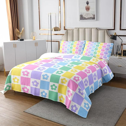 Manfei Kawaii Daisy Flowers Kids Bedspread Twin Size,Colorful Geometric Grids Checkerboard Coverlet Set,Girls Women Room Decor,Cartoon Groovy Floral Quilted Coverlet,Chic Bedding Quilt,1 Pillowcase