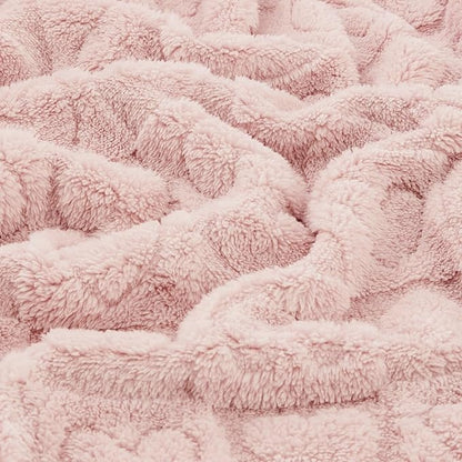 CREVENT 30"X40" Cozy Soft Warm Sherpa Baby Blanket for Girls Boys, Newborn Essentials for Infant, Baby Shower Receiving Gift - Pink Heart 75X100cm