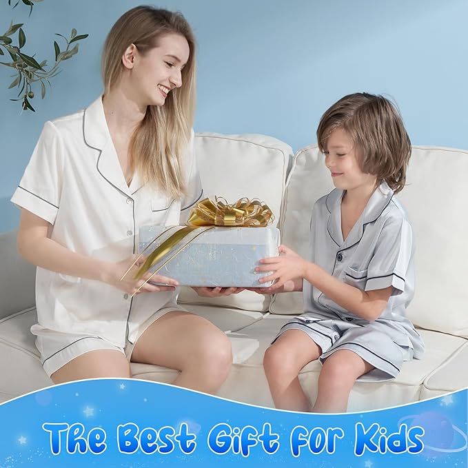 LUXEAR Cooling Blanket, Glow in the Dark Blanket Star Cosmic Cool Blanket for Boys Girls Gift Cooling Throw Blanket Keep Child/Adults Cool All Night Soft Breathable Summer Blanket for Bed Sofa 59x79in