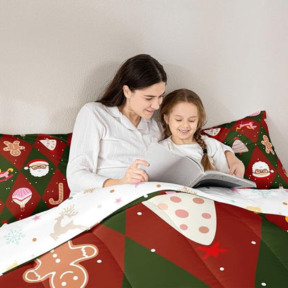 Feelyou Merry Christmas Bedding Set Soft for Boys Girls, Santa Claus Comforter Set King Size Xmas Tree Nutcracker soldier Duvet Quilt Microfiber Gingerbread Man Bedroom Decor 3 Pcs with 2 Pillow Cases
