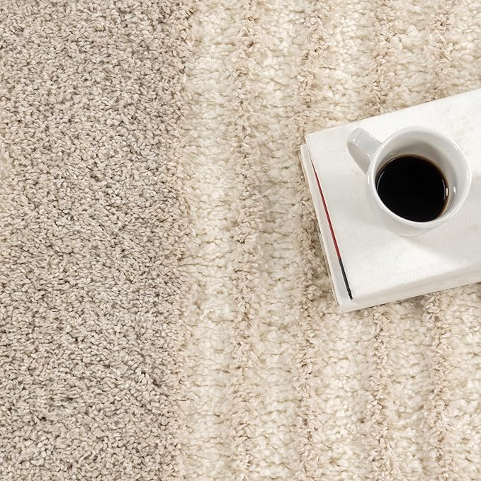 nuLOOM Gloria Abstract Shag Area Rug, 5x7, Light Brown