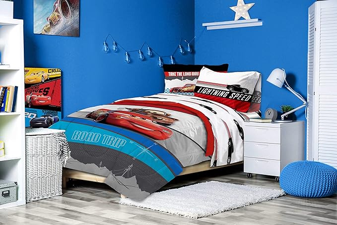 Jay Franco Disney Pixar Cars Racing Machine 5 Piece Twin Bed Set - Includes Comforter & Sheet Set - Bedding Features Lightning McQueen - Super Soft Fade Resistant Microfiber (Official Product)
